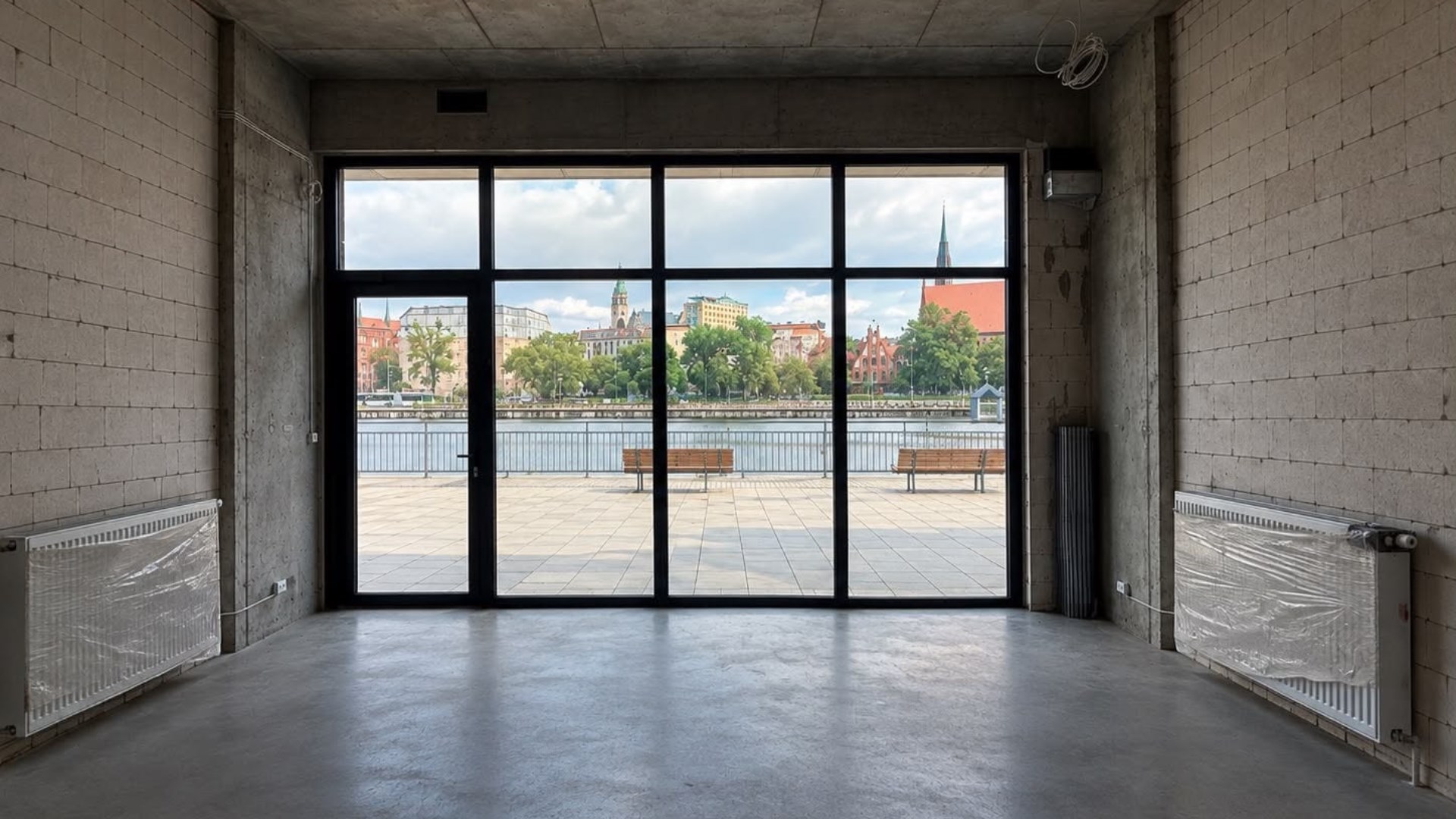 Lokal na sprzedaż